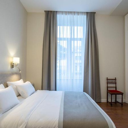 Tiflis Opera Aparthotel Bagian luar foto