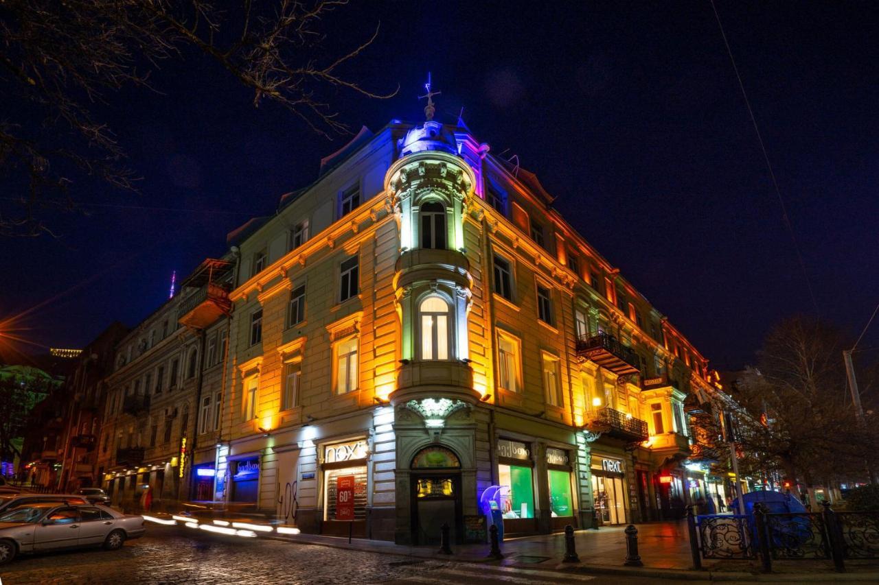 Tiflis Opera Aparthotel Bagian luar foto