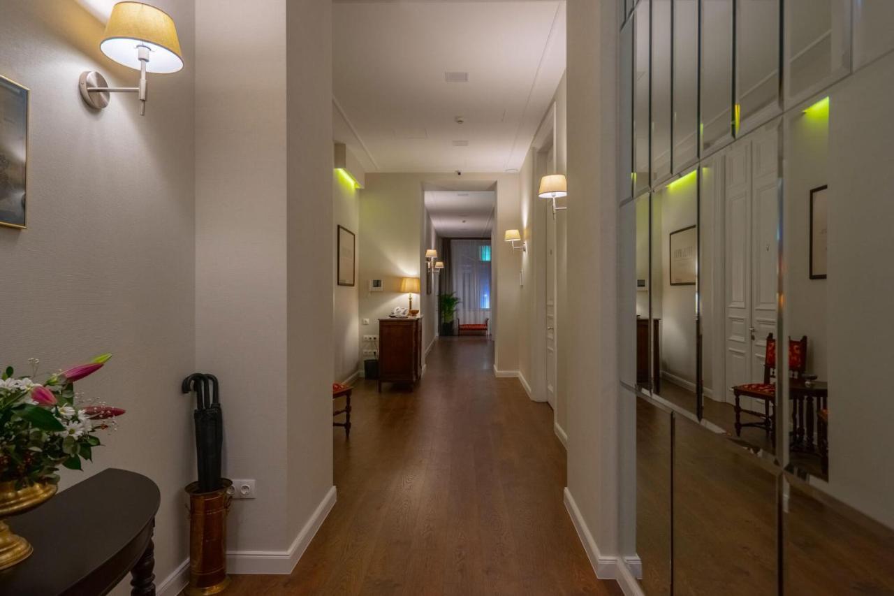 Tiflis Opera Aparthotel Bagian luar foto