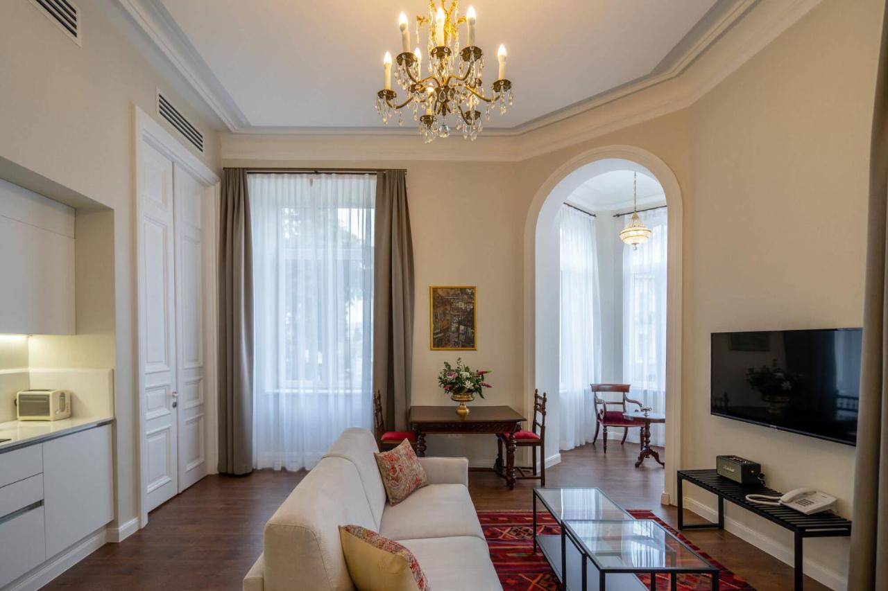 Tiflis Opera Aparthotel Bagian luar foto